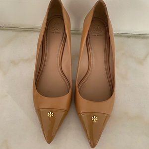 Tory Burch Penelope Pumps Tan Nude Cap Toe Size 11